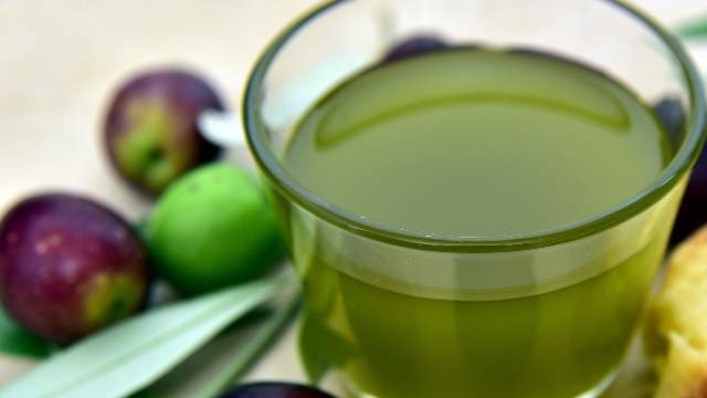 Come riconoscere i migliori oli extravergine di oliva sul mercato